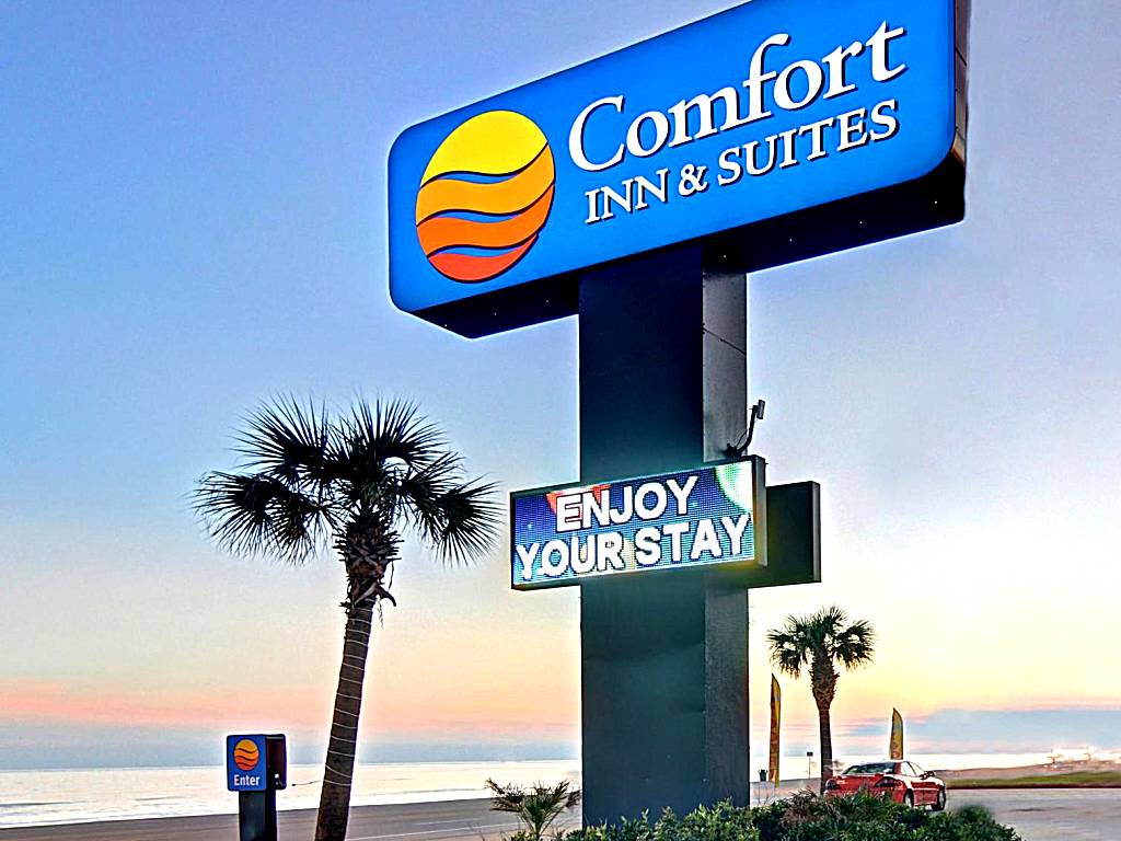 Comfort Inn & Suites Beachfront