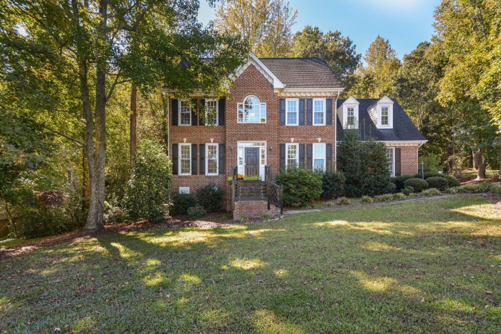 Bright Clayton Home with Screened Deck!