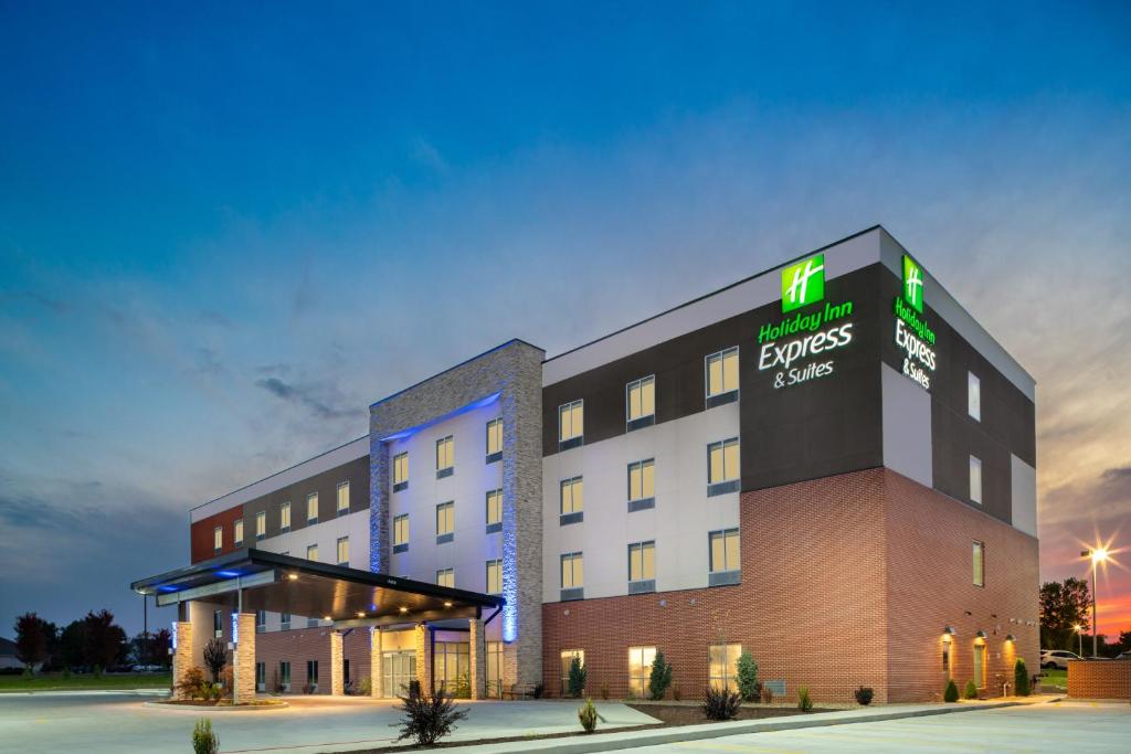 Holiday Inn Express & Suites - St Peters, an IHG Hotel