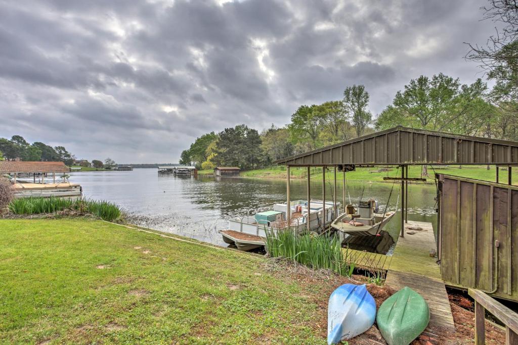 Lake Athens Waterfront Home with Deck and Boat Dock!