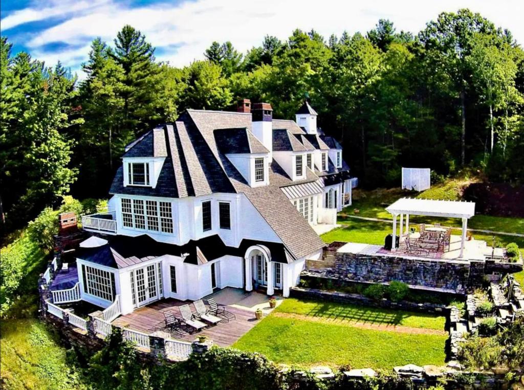 Adams Hill House Retreat - Artist-Architect's Estate, Newfane Vermont