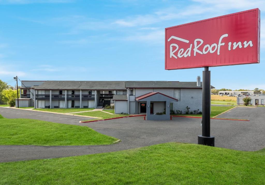 Red Roof Inn Madisonville