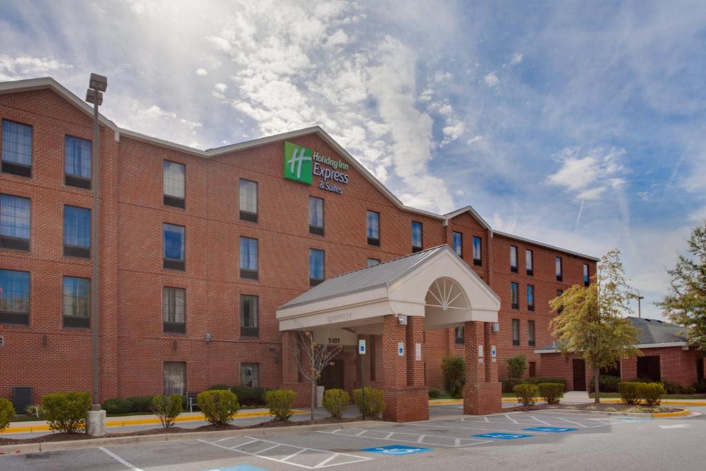 Holiday Inn Express I-95 Capitol Beltway - Largo, an IHG Hotel