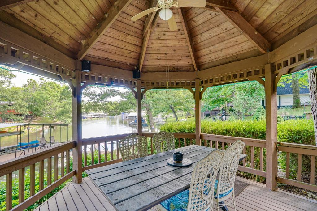 Quiet Lake of the Ozarks Cabin with Dock and Gazebo!