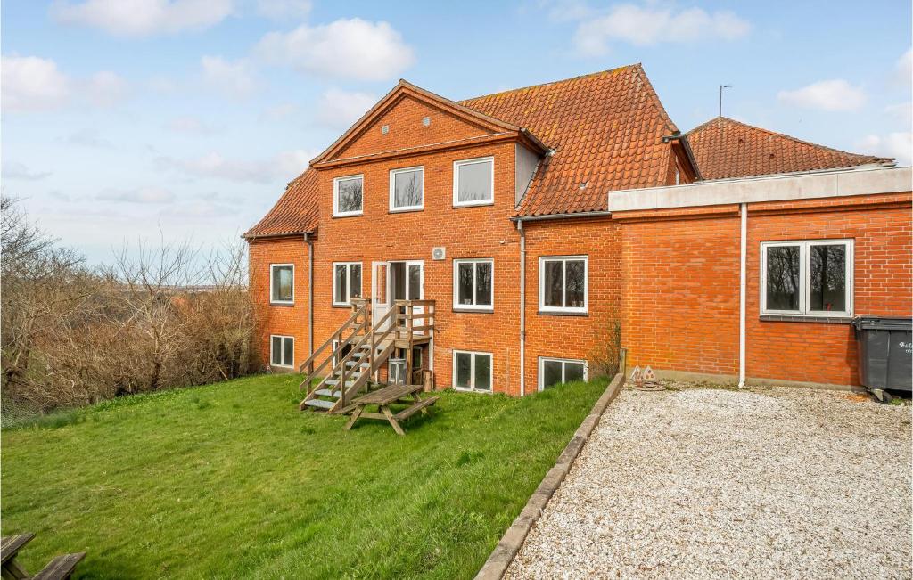 5 Bedroom Stunning Home In Hanstholm